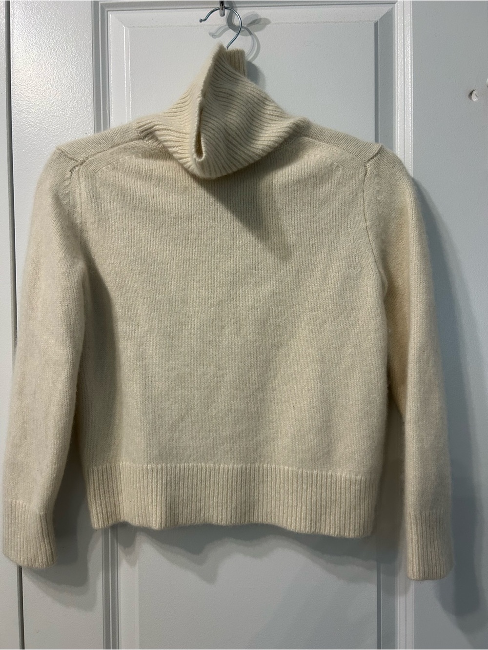 Aritzia Wilfred Cream Turtleneck Sweater